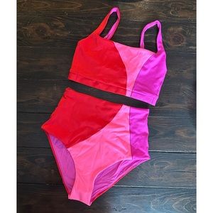 Left on Friday Party Waves (Red/Pink) Hi Tide Bottom & Top Shelf NWOT (Size XL)